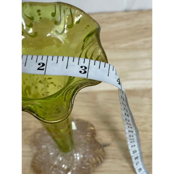 Vintage Signed Moser Art Glass Vase Ruffle Top Green Gold Gilt Good Condition - Picture 11 of 12